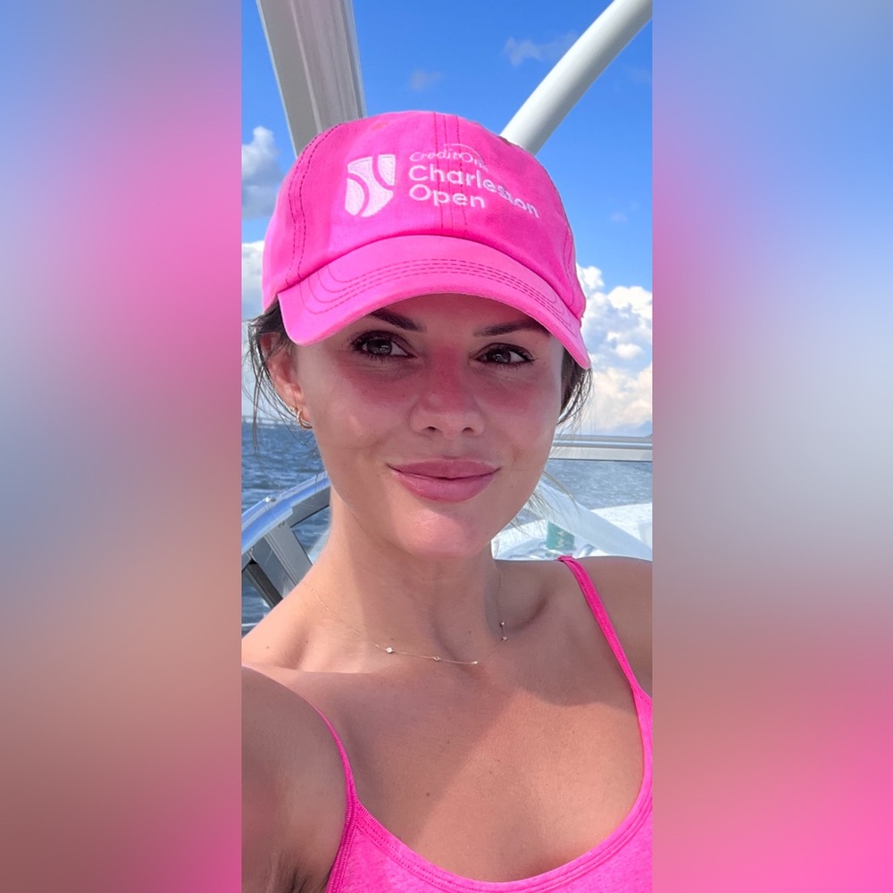 Meet your Posher, Alexandra